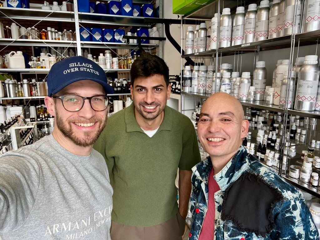 New Niche founder Sebastian Graf , perfumer Dario Siegel from Scentalent and Chester Gibs in Dario's laboratoty working on the perfume.
